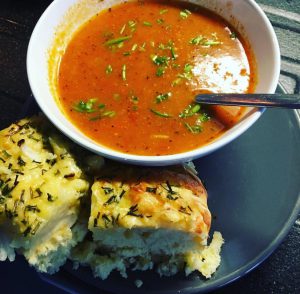 soep met glutenvrij kaasui brood