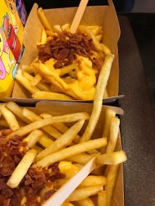 Glutenvrije friet Mc Donalds Italië met cheddar