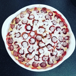 Aardbeienclafoutis